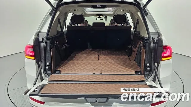 BMW X7 — Фото автомобиля 29