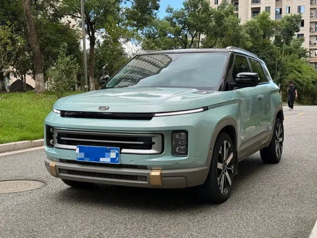 Фотография автомобиля — Geely ICON