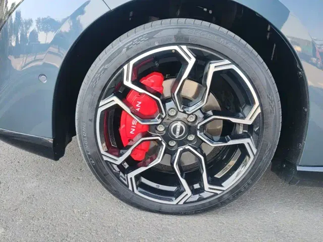 Nissan N7 — Фото автомобиля 22