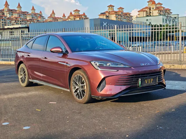 BYD Seal — Фото автомобиля 3