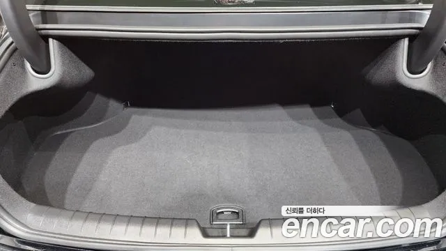 Hyundai Grandeur — Фото автомобиля 15