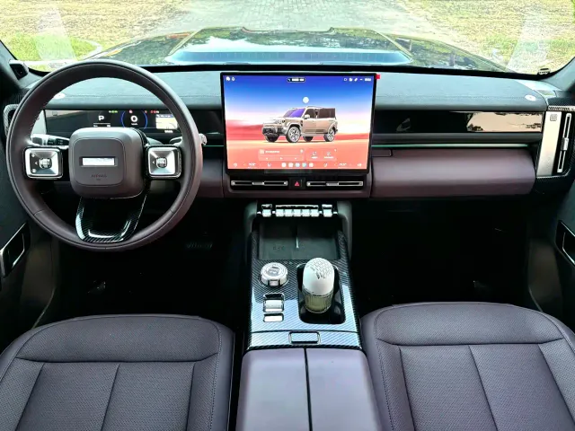 iCAR V27 — Фото автомобиля 8