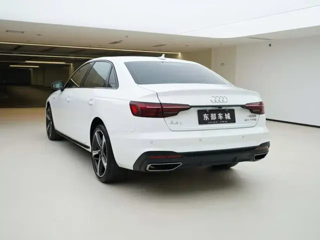 Audi A4L — Фото автомобиля 4