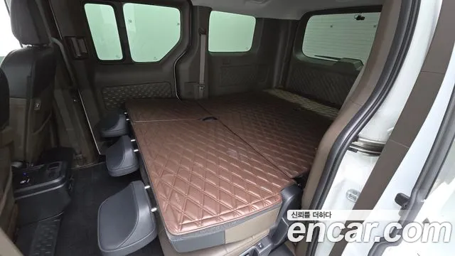 Kia PV5 — Фото автомобиля 17