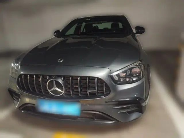 Mercedes-Benz E-Class AMG — Фото автомобиля 2