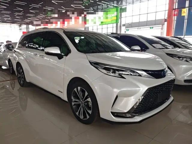 Toyota Granvia — Фото автомобиля 21