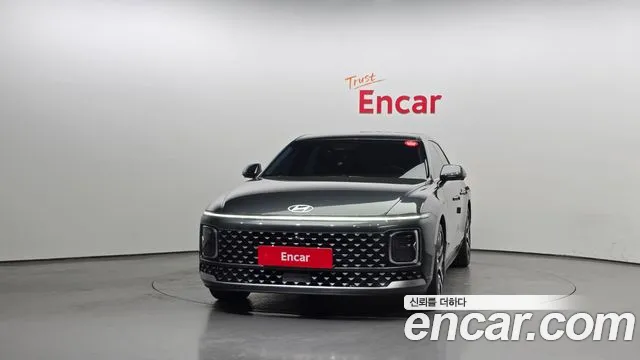 Hyundai Grandeur Grandeur (GN7) 2.5 Бензин 2WD — Фото автомобиля 3