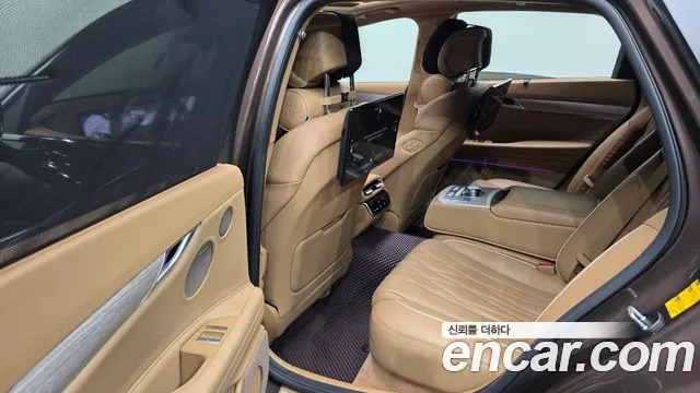 Genesis G80 Бензин 3.5 турбо AWD — Фото автомобиля 11