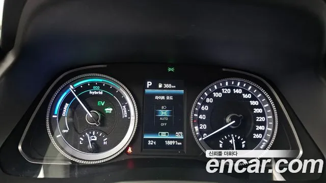 Hyundai Sonata — Фото автомобиля 7