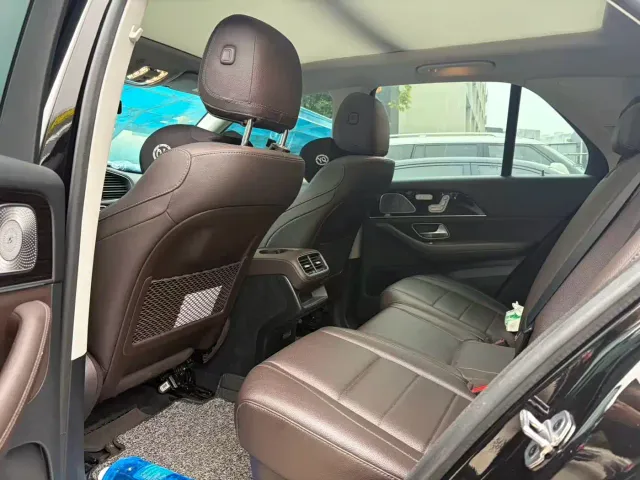 Mercedes-Benz GLE-Class — Фото автомобиля 4