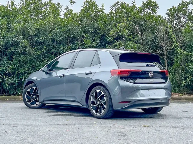 Volkswagen ID.3 — Фото автомобиля 5