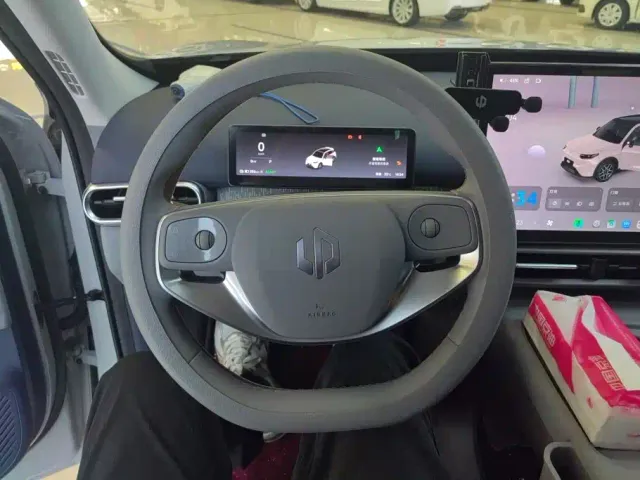 Leapmotor A10 — Фото автомобиля 15