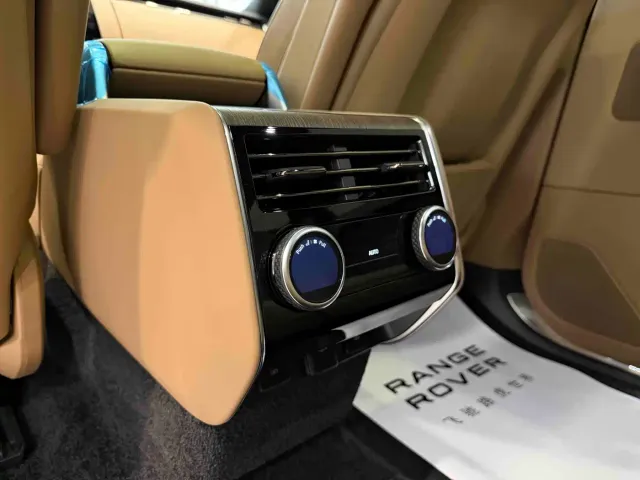 Land Rover Range Rover — Фото автомобиля 17