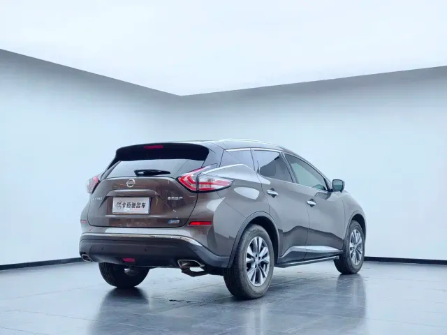 Nissan Murano — Фото автомобиля 6