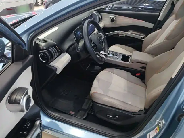 BYD Yuan PLUS — Фото автомобиля 15