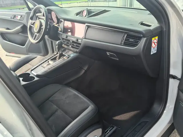 Porsche Macan 2021 Macan 2.0T — Фото автомобиля 10