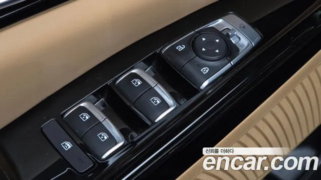 Kia Canival Carnival 4 поколение Бензин 7 мест Noblesse — Фото автомобиля 15