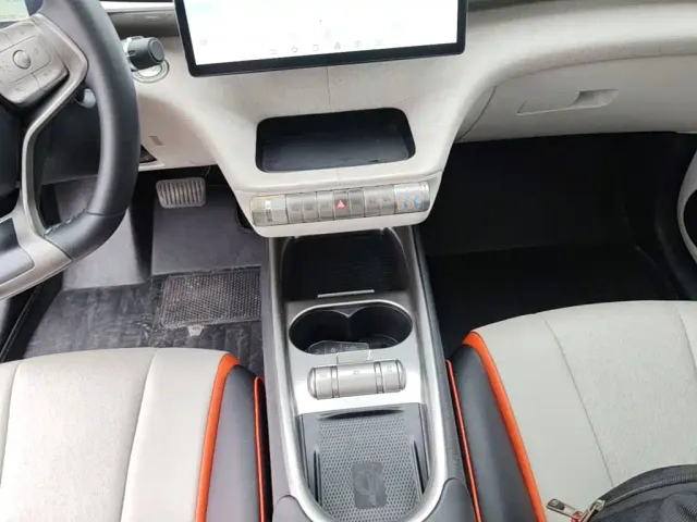 BYD Dolphin — Фото автомобиля 13