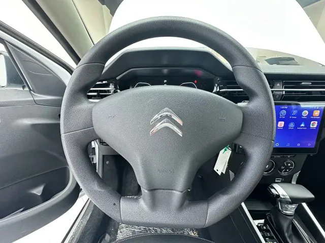 Citroen C3-XR — Фото автомобиля 10