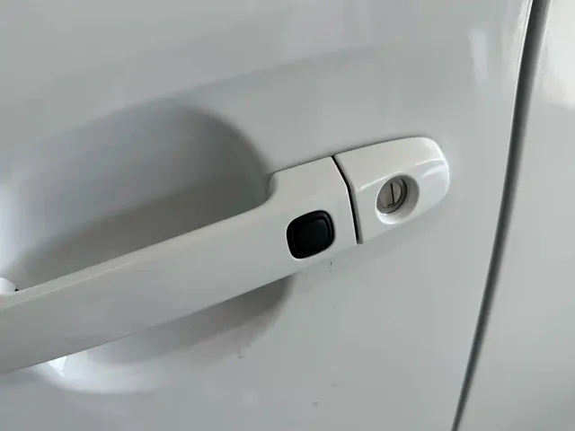 Toyota YARiS L Zhi Xuan — Фото автомобиля 19