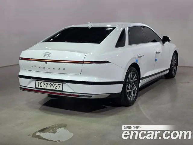 Hyundai Grandeur GN7 — Фото автомобиля 4