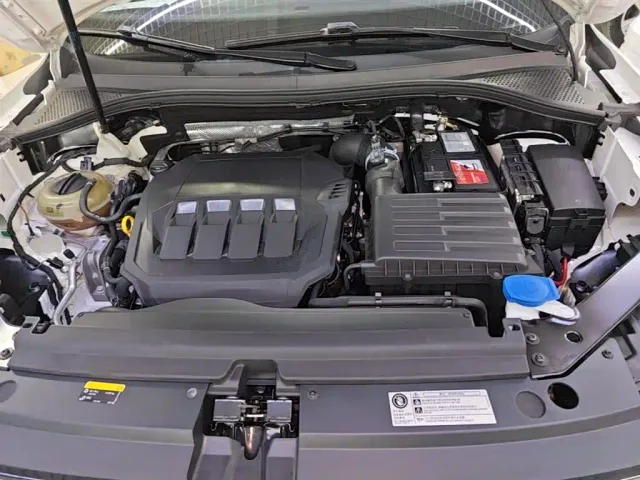 Volkswagen Tiguan L — Фото автомобиля 19