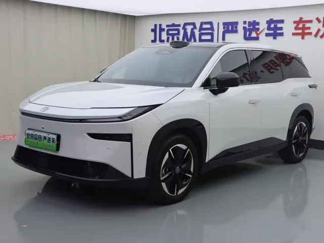Фотография автомобиля — Toyota BoZhi 3X