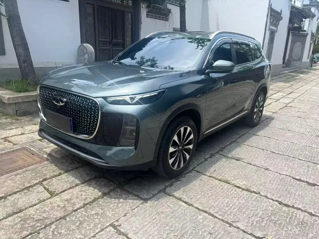 Chery Tiggo 8 PLUS — Фото автомобиля 3