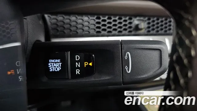 Kia Tasman Tasman 2.5T Бензин 4WD — Фото автомобиля 7