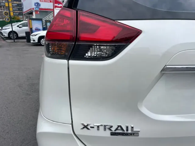 Nissan X-Trail — Фото автомобиля 7