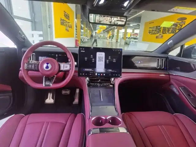 Denza Z9GT — Фото автомобиля 5