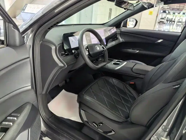Changan CS75 Plus — Фото автомобиля 6