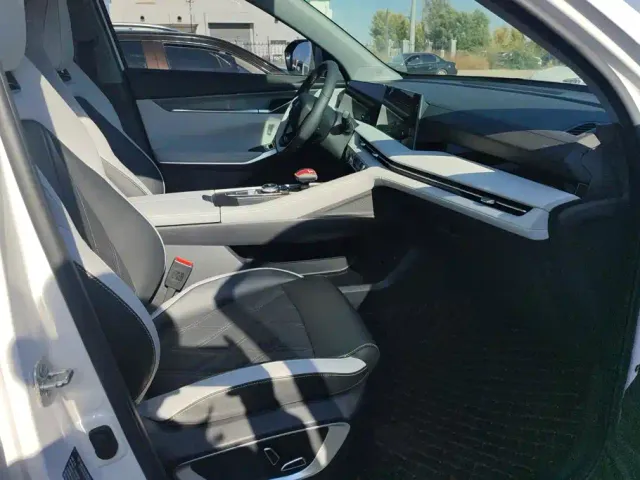 Changan CS75 Plus — Фото автомобиля 8