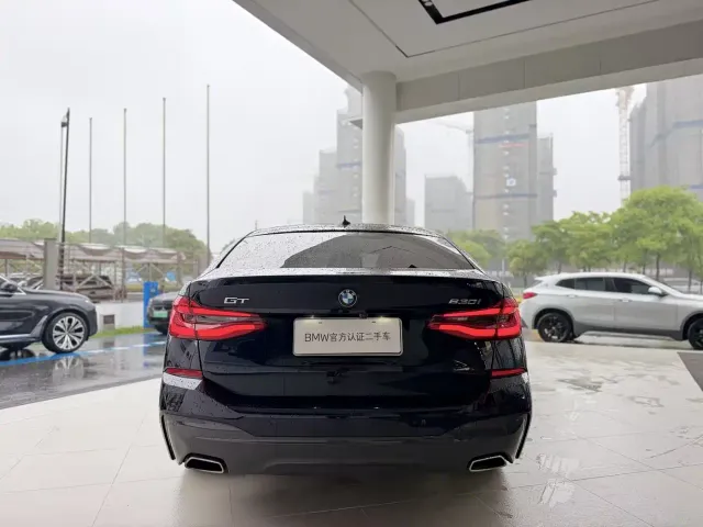 BMW 6 Series Gran Turismo — Фото автомобиля 6