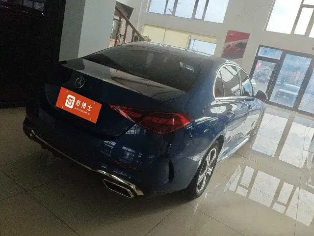 Mercedes-Benz C-Class — Фото автомобиля 6