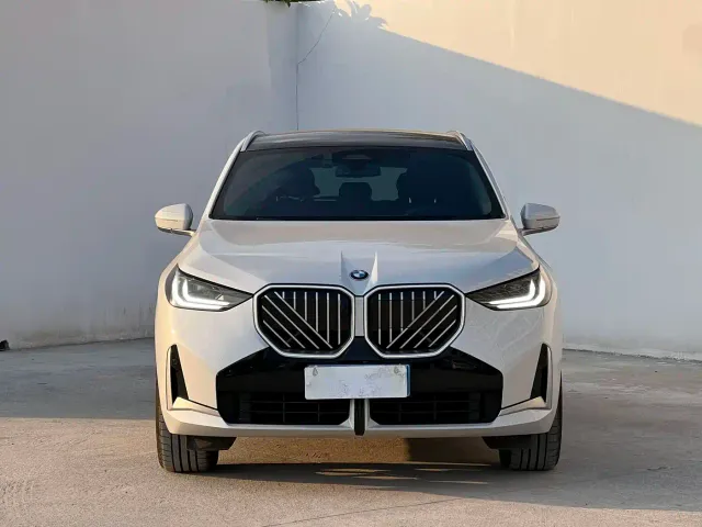 BMW X3 — Фото автомобиля 2