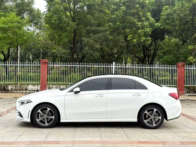 Mercedes-Benz A-Class — Фото автомобиля 7