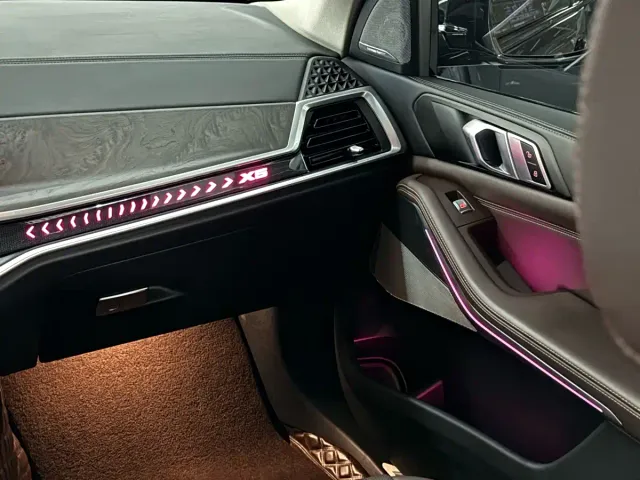 BMW X5 — Фото автомобиля 9