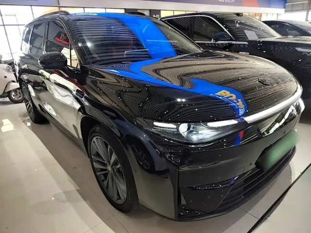 Leapmotor C16 — Фото автомобиля 3