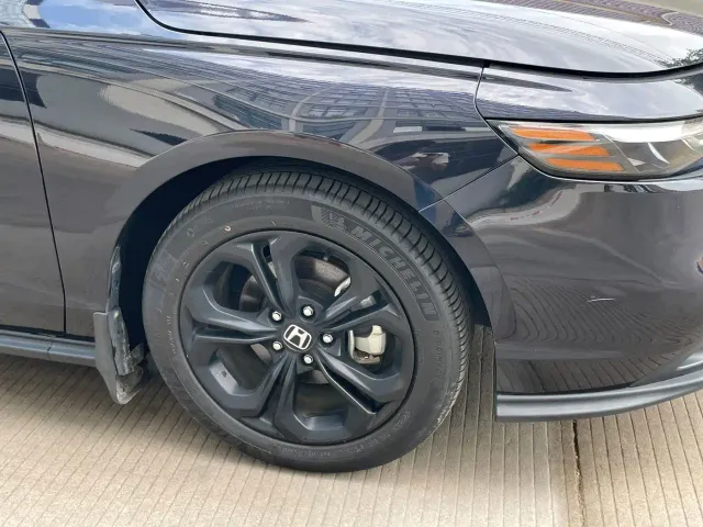 Honda Accord — Фото автомобиля 15