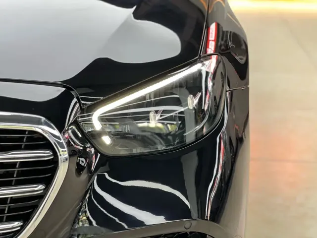 Mercedes-Benz E-Class — Фото автомобиля 17