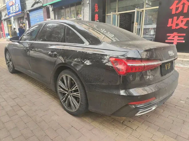 Audi A6L — Фото автомобиля 8