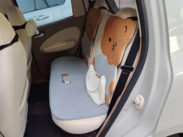 Wuling Hongguang Mini EV — Фото автомобиля 13