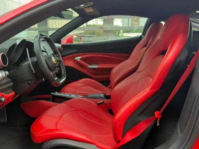 Ferrari F8 — Фото автомобиля 7