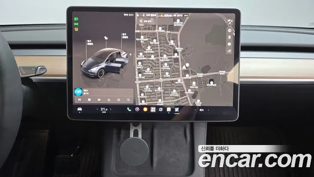 Tesla Model Y — Фото автомобиля 18