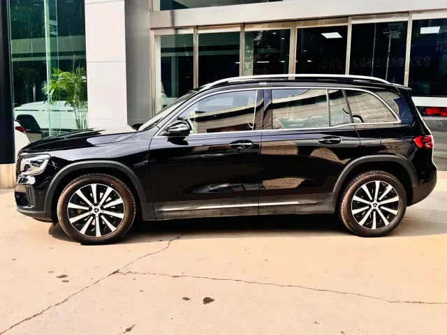 Mercedes-Benz GLB-Class — Фото автомобиля 3