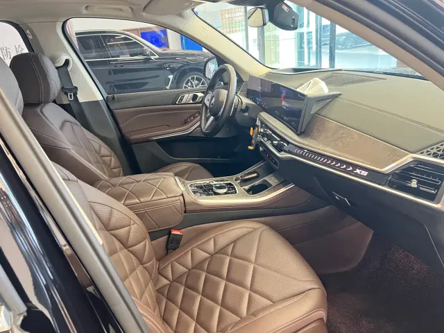 BMW X5 — Фото автомобиля 13