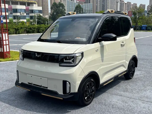 Фотография автомобиля — Wuling Hongguang Mini EV
