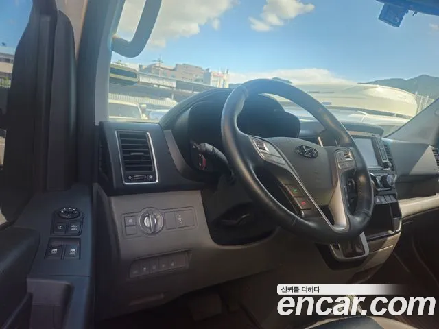 Hyundai Solati — Фото автомобиля 6