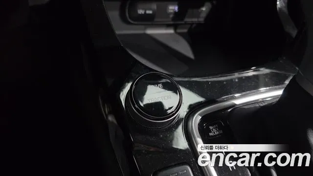 Kia Seltos — Фото автомобиля 30